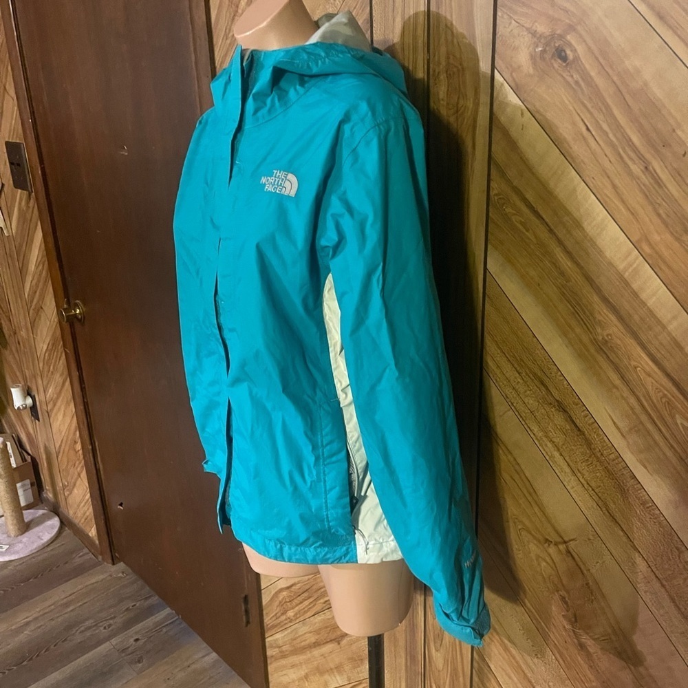 The North Face Stinson HyVent Rain Jacket Sm Waterproof Windbreaker Hiking Shell - Picture 6 of 13